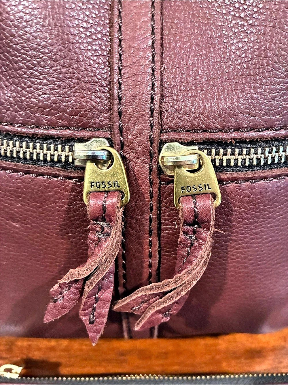 Fossil Brown Leather Shoulder Bag & Wallet - Picture 8 of 15